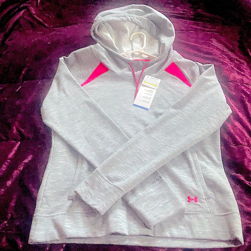NWT UNDER ARMOUR SWEATER SIZE LARGE